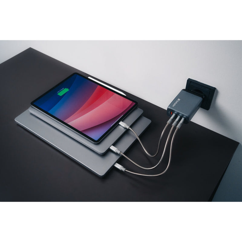 Verbatim 240W GaN Charger 4-Port USB-C PD Fast Charge Travel
