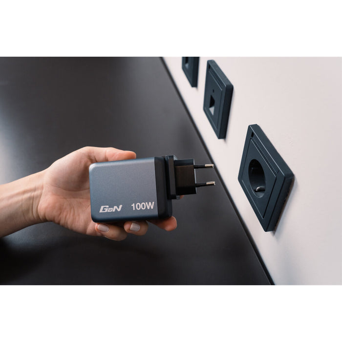 Verbatim 100W GaN Charger 4-Port USB-C PD Fast Travel Charger
