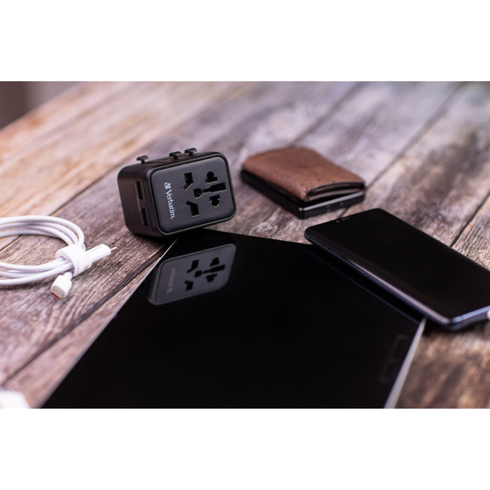 Verbatim USB-C 9 Port Hub CMH-09 HDMI 4K Ethernet SD Card Reader