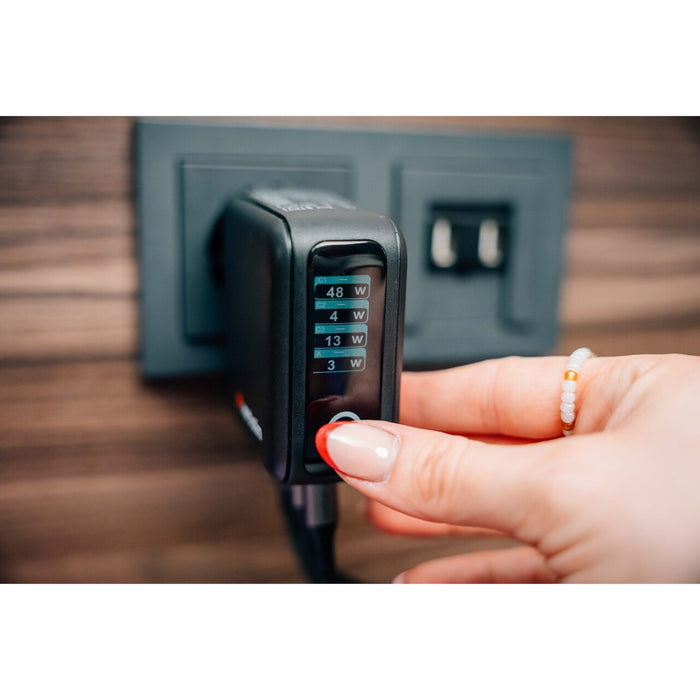 Verbatim 140W GaN Charger with Display – 3C1A Fast Charging